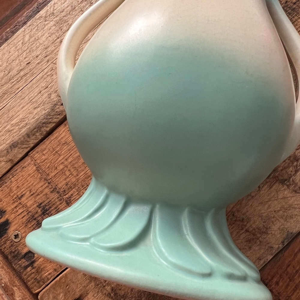 RARE Vintage Original Hull Art Bow Knot Double Handle Vase B-7-8.5” - Picture 10 of 16